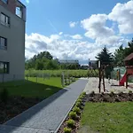 Apartment Bronowice Art Garden - Cozy With Garden And Parking Krakau