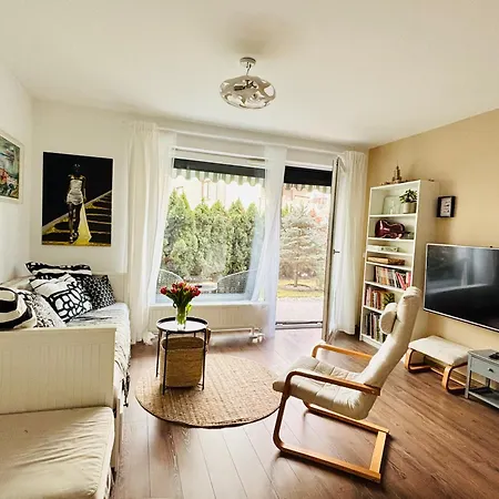 Apartament Bronowice Art Garden - Free Parking And Private Terrace *