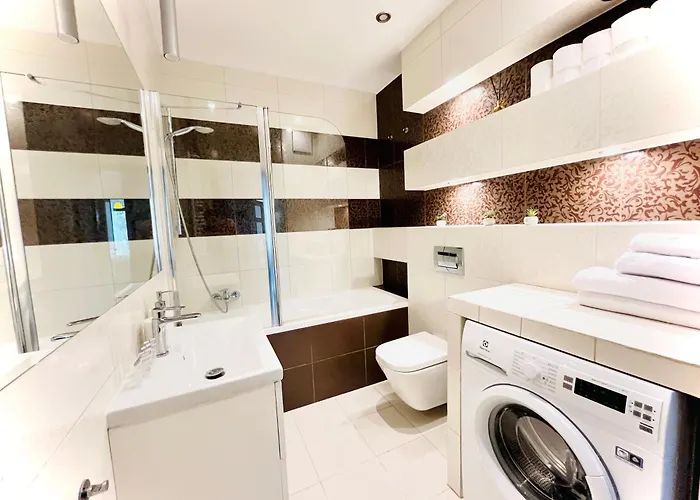 Bronowice Art Garden - Cozy Apartment With Garden And Parking Apartamento