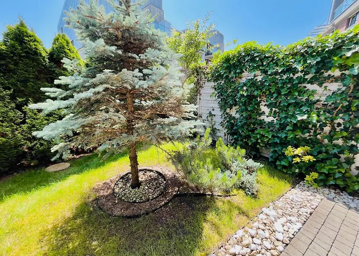 Lägenhet Bronowice Art Garden - Cozy Apartment With Garden And Parking Kraków