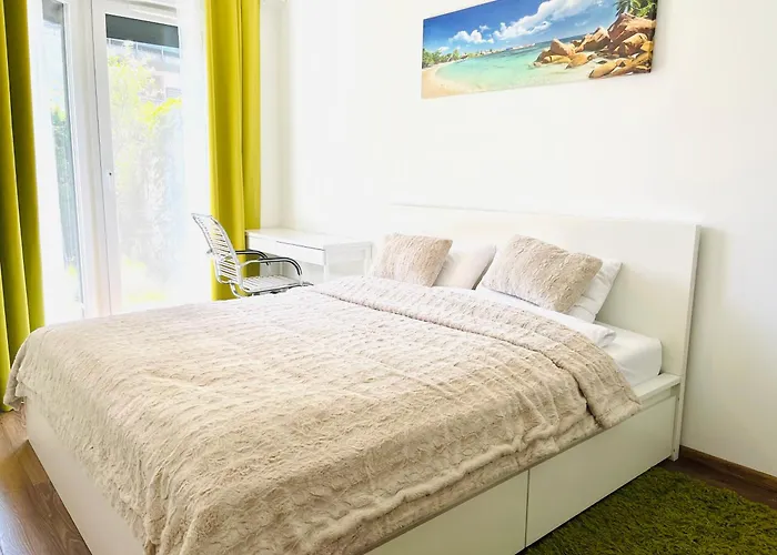 Lägenhet Bronowice Art Garden - Cozy Apartment With Garden And Parking