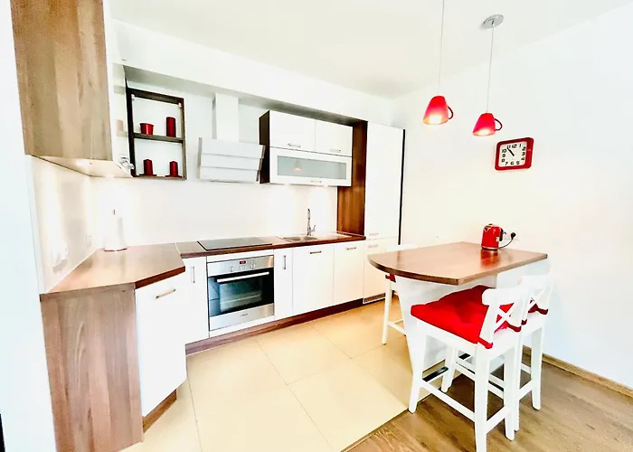 Bronowice Art Garden - Cozy Apartment With Garden And Parking *